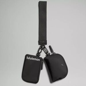 Lululemon Dual Pouch Wristlet in Black